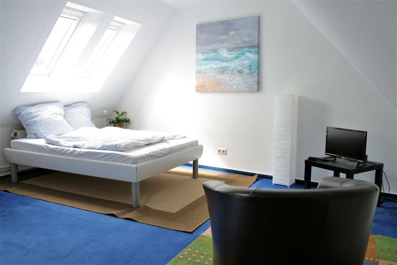 Zentrale Ferienwohnung Anker Im Sonnenblumenhaus Flensburg Exterior foto